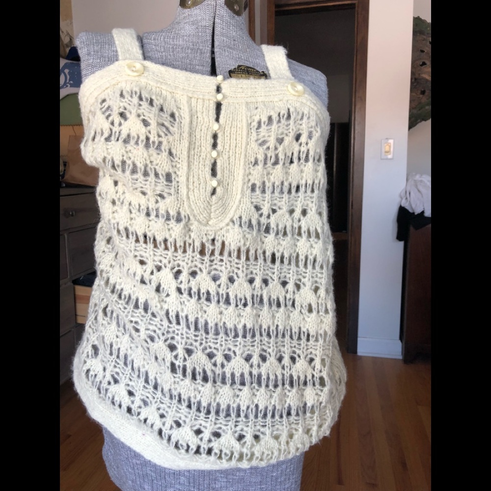 Kim Chi crochet tank